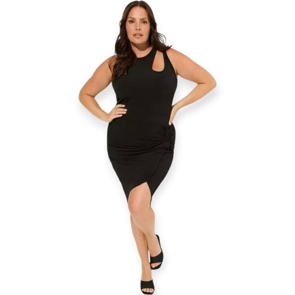 5X 28W Torrid Black Studio Knit High Neck Asymmetrical Cut Out Tank Classic NWT - Picture 1 of 9